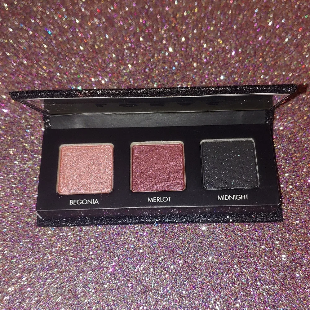 LORAC PRO Party Ready Palette Trio Eyeshadow Palette Begonia Merlot Midnight